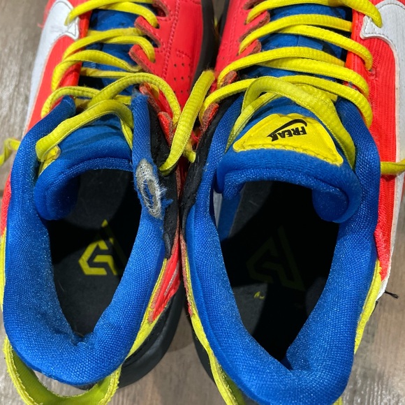 NIKE MENS SNEAKERS - Picture 8 of 12